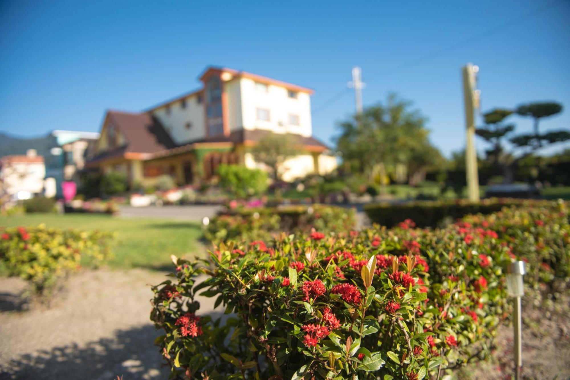 Xinfu Traveler Inn Taiping  Ngoại thất bức ảnh